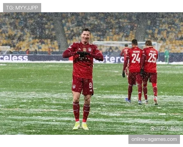 莱万多夫斯基加盟巴萨解析：离开德甲后能否延续巅峰状态