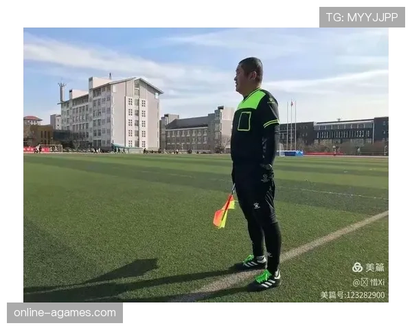 替补席纪律规则详解：裁判如何界定违规与处罚标准