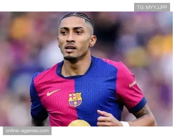 拉菲尼亚如何在欧冠边路持续制造威胁并成为关键输出点？